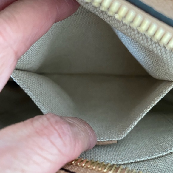 GUCCI Soho Disco Bag in Rose Beige Leather - Picture 15 of 15